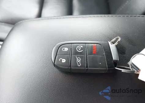 2021 Jeep Grand Cherokee Limited 4X4 from USA, damaged, VIN 1C4RJFBG6MC645211